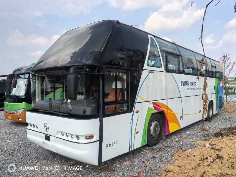 貴州牌國五12米33座2+1北方6127型客車 