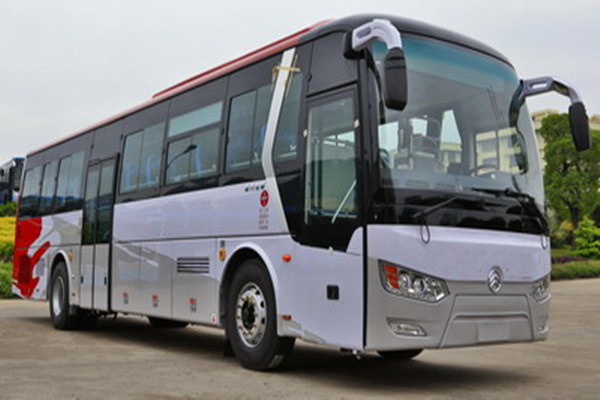 金旅XML6122JHEV85CN公交車（CNG/LNG混動(dòng)國五24-57座）