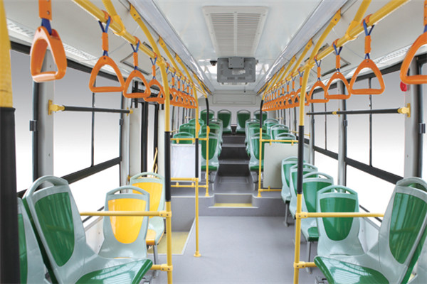 金旅XML6105JEV60C公交車（純電動(dòng)20-42座）