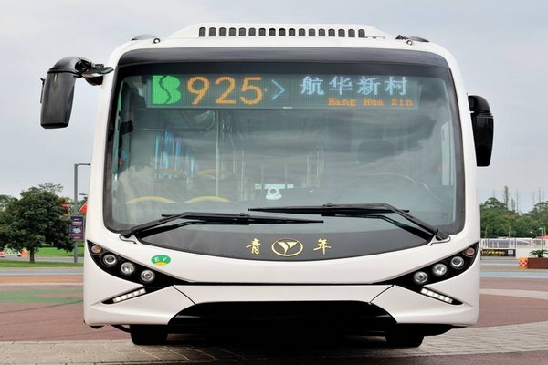 青年JNP6183BEVW公交車（純電動(dòng)30-53座）