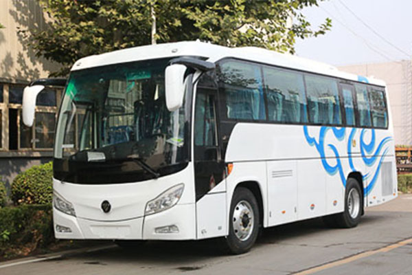 福田歐輝BJ6802U6AFB客車（柴油國四24-35座）