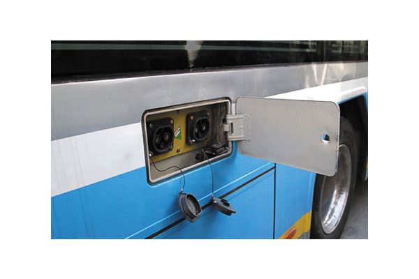 福田歐輝BJ6123EVCA-20公交車（純電動(dòng)10-45座）