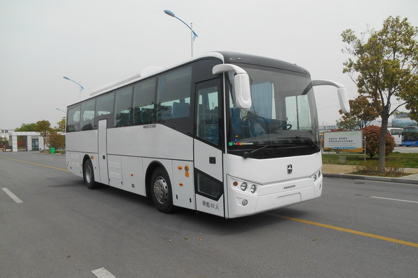 亞星YBL6117HBEV3客車（純電動24-51座）