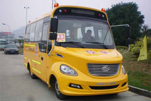 金龍XMQ6660ASD51幼兒專用校車（柴油國五24-36座）