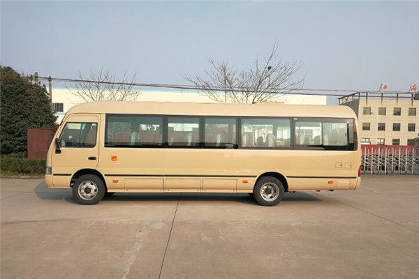 九龍HKL6802BEV客車（純電動10-29座）