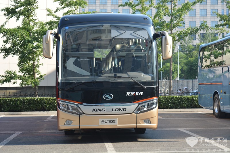 金龍XMQ6127CYD5A客車(chē)（柴油國(guó)五24-57座）