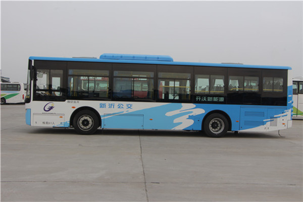 南京金龍NJL6100BEV45公交車（純電動10-37座）