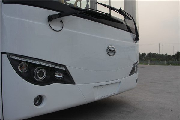 南京金龍NJL6859BEV41公交車（純電動10-28座）