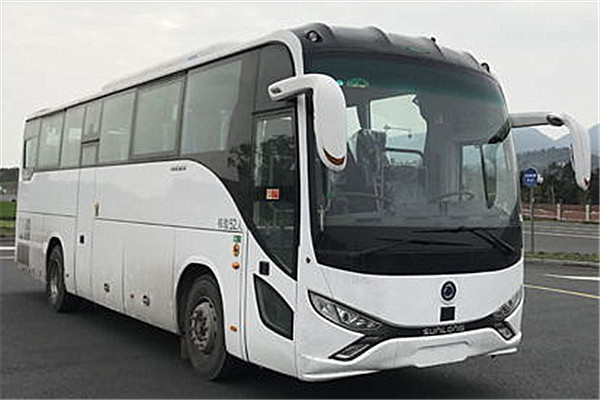 申龍SLK6116ALD6客車（柴油國六24-52座）