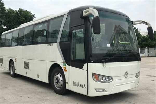 金旅XML6102JEVW02客車（純電動24-48座）