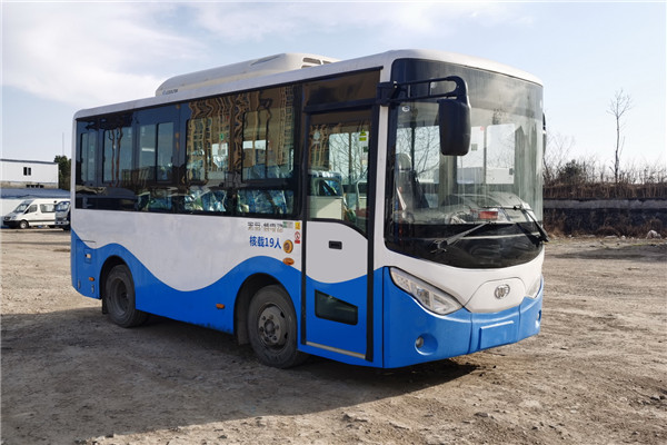 宏遠KMT6601HBEV客車（純電動10-19座）